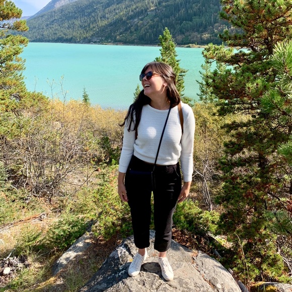 Meet your Posher, Alex - Picture 1 of 1